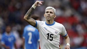 Jogador do Brighton conta que 