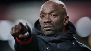 Claude Makelele a caminho do Championship