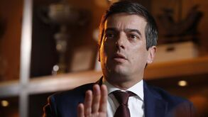 Eventual unanimismo eleitoral de Proença contraria sinais de Nuno Lobo
