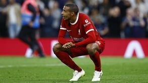 Joel Matip recusa Schalke e decide terminar a carreira