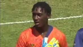Ilhas Turks e Caicos jogam com guarda-redes de... 14 anos: estreias precoces são hábito nesta seleção