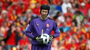 USL Dunkerque tentou... Petr Cech: «Foi uma loucura»