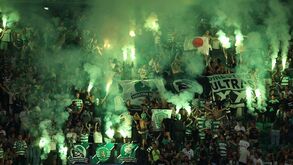 Sporting recebe da UEFA a maior multa da sua história devido à pirotecnia