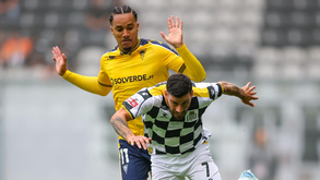 Hélder Costa não vai a Évora
