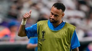 Lugano celebra regresso de Neymar: «O mais mágico da última década»