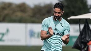 Sporting treina na Áustria com dois miúdos integrados antes de voltar a Portugal