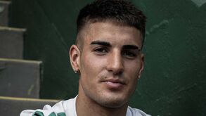 Petrasso forçado a parar um mês