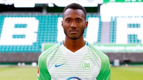 Já tem emprego: Josuha Guilavogui assina contrato com Leeds