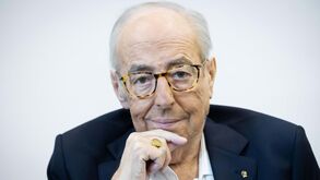 José Manuel Constantino vai ser homenageado pelo presidente do Comité Olímpico Internacional