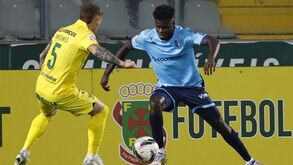 P. Ferreira-Vizela, 1-1: igualdade num bom jogo de futebol