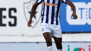 Entrada de Tiago Djaló estabilizou defesa do FC Porto
