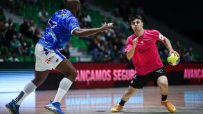 Sporting bate Dom Fuas no Campeonato