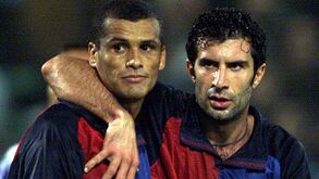 Rivaldo nunca pensou que Figo fosse para o Real Madrid: «O Florentino deu-lhe muito dinheiro...»