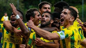 Benfica B-Tondela, 1-3: águias permitem a reviravolta e beirões assumem a liderança isolada