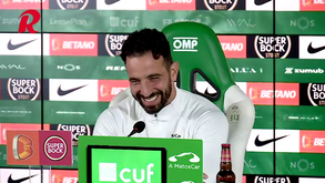 «Tem todas as condições para vir a ser treinador do Sporting»: Amorim sobre João Pereira quando este assumiu a equipa B