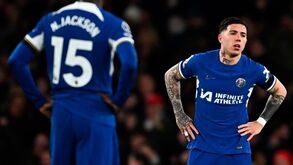 Será maldição? Como Enzo Fernández perdeu protagonismo no Chelsea