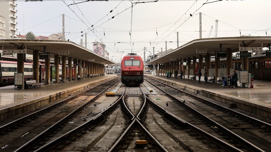 ferrovia comboios IP