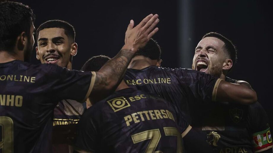 Anadia-E. Amadora: 1-3 (a.p.): amadorenses impedem surpresa no prolongamento