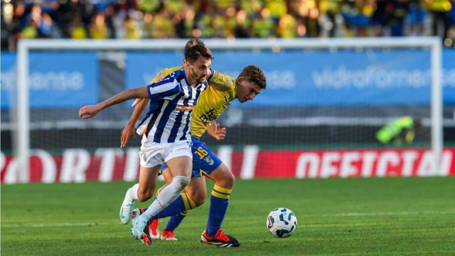 Treinador do FC Porto revela episódio com jogador no duelo com o Sintrense