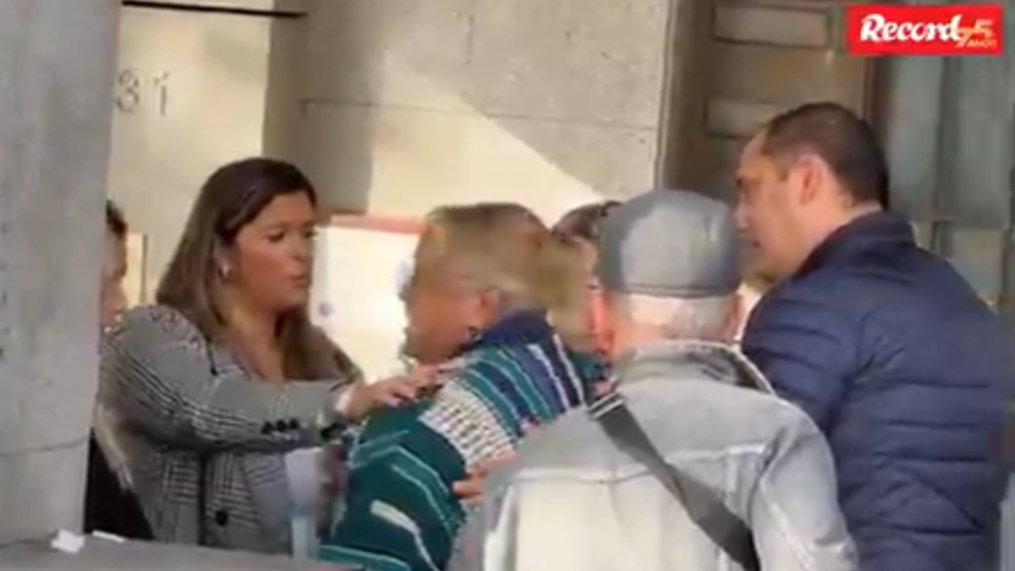 Fernando Madureira chegou ao Tribunal de Instrução Criminal do Porto sob forte aparato policial 