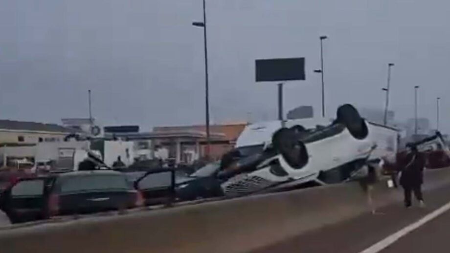 Tempestade 'Dana' causou inundações e já morreram 51 pessoas