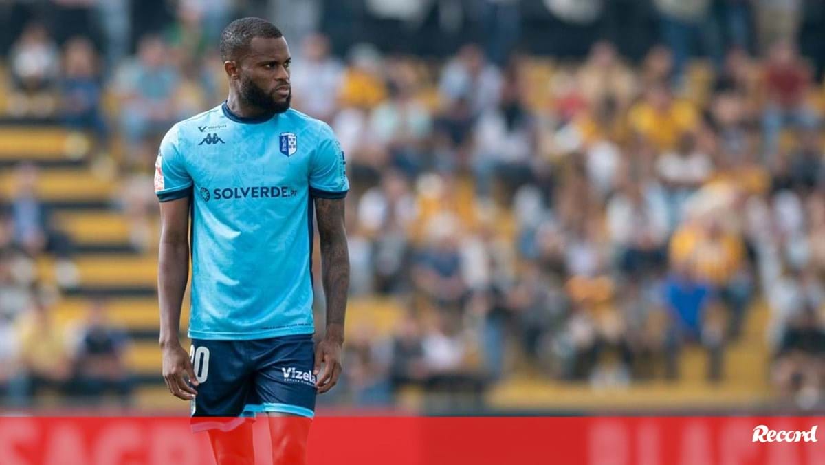 Yannick Semedo eleito o melhor médio da 2ª Liga entre setembro e outubro