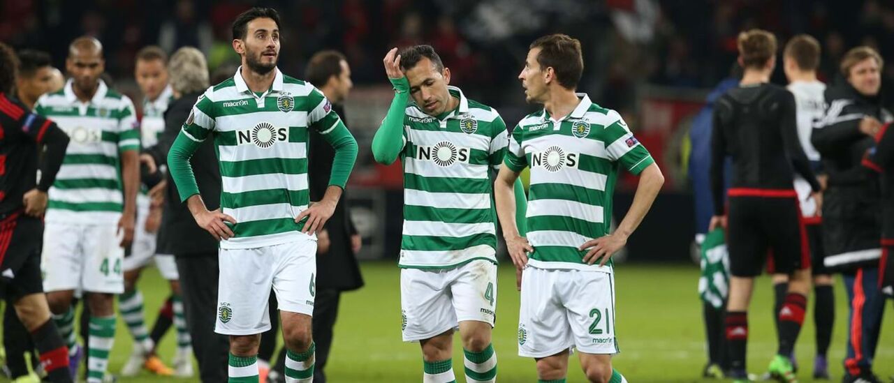 Jefferson, ao centro, aqui com Alberto Aquilani e João Pereira num Bayer Leverkusen-Sporting que terminou 3-1 para os alemães