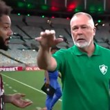 Polémica no Fluminense: Marcelo é chamado mas volta para o banco após discutir com o treinador