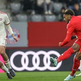 Benfica evita derrota na Youth League com golo nos descontos frente ao Bayern