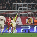 A crónica do Bayern Munique-Benfica, 1-0: um grande não joga para perder por poucos