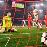 António Simões: «O Benfica apresentou-se num tamanho tão pequeno que feriu a história»