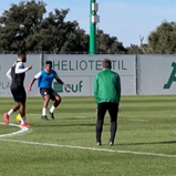 Novas imagens do treino do Sporting com João Pereira ao leme