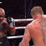 Os melhores momentos do combate entre Mike Tyson e Jake Paul