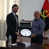 Visita a academia de futebol e reunião com governador de Luanda: novas imagens de Villas-Boas em Angola