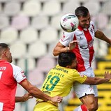 Rafael Vieira espreita o onze do Leixões