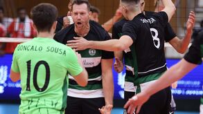 Sporting bate VC Viana e regressa às vitórias 