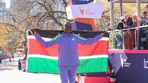 Sheila Chepkirui e Abdi Nageeye vencem Maratona de Nova Iorque