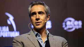 Paulo Sousa na lista da Roma