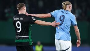 Gyökeres ganha guerra dos tronos