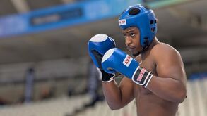 Iuri Fernandes rumo às 'meias' em Atenas: «Dominei os três assaltos tranquilamente»