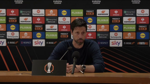 Vítor Bruno questiona arbitragem do Lazio-FC Porto: «Pareceu-me tudo a empurrar para um lado»