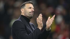 Van Nistelrooy novamente questionado sobre Rúben Amorim: «Está focado no jogo com o Sp. Braga»