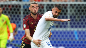 Debast entre os convocados da Bélgica para a dupla jornada da Liga das Nações