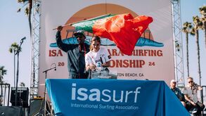 Camilo Abdula sagra-se vice-campeão mundial de Para Surfing