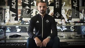 Um símbolo preso ao coração de Leandro Silva