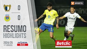 A crónica do Famalicão-Arouca, 0-0: Grito conjunto a pedir paragem
