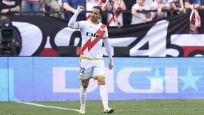 Doping perdoado a Raúl de Tomás: sanção ao ex-avançado do Benfica reduzida de quatro anos para um mês