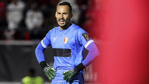 José Faria justifica saída de Bruno Brígido ao intervalo: «Estava com ansiedade, arritmias...»