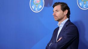 «Esta equipa foi feita para lutar pelo campeonato»: Villas-Boas lançou sério aviso ao plantel do FC Porto