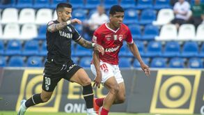 Tiago Silva abre vaga no miolo do V. Guimarães